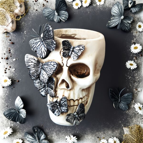 Wholesale Halloween Butterfly Skull Resin Pen Holder Desktop Ornament Decorative Accent Gift for Couple Wedding