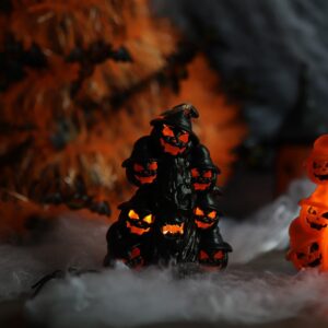 Skull pumpkin face black black tree gnome lantern