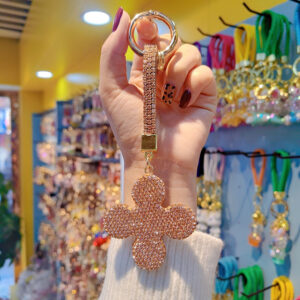 Full diamond four leaf clover-champagne color
