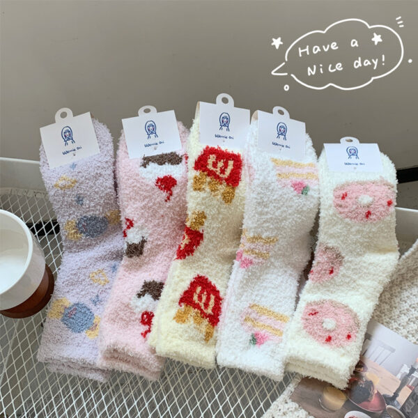 oly-25ee81011f6f8850c317d93f76d362f0 Wholesale Women's Winter Mid Calf Socks Face Funny Halloween Casual Sock for Gift or Resale