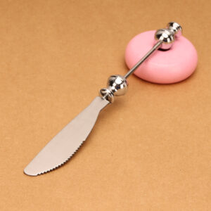Stainless steel knife / Silver