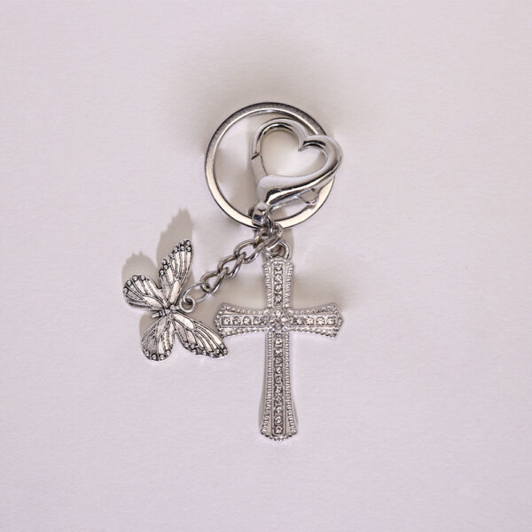 Wholesale Silver Alloy Butterfly Cross Keychain Decorative Car Key Accessory Stylish Boutique