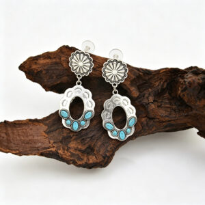 A pair of lace-trimmed openwork turquoise earrings (FG1681-1)
