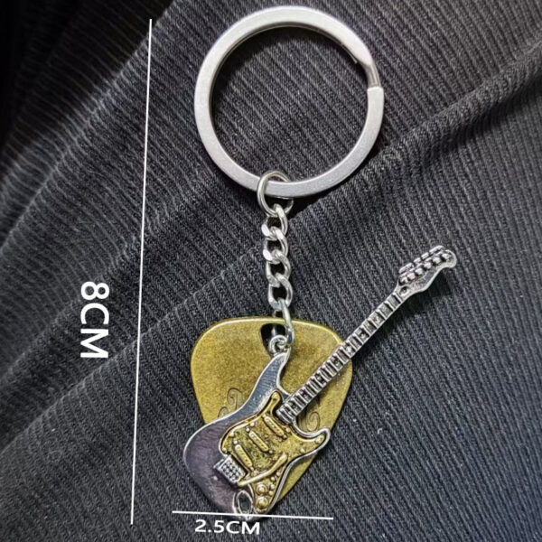 Wholesale Vintage Guitar Pick Keychain Punk Rock Stainless Steel Key Ring Unisex Fashion Accessory