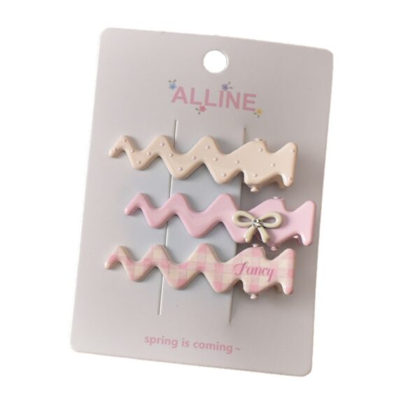 Wholesale Acrylic Floral Hair Clips Cute Spring Design Hair Accessory for Everyday Wear