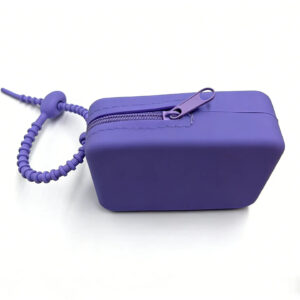 Silicone zipper bag-purple lanyard style / 8*6.7*3