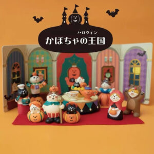 Wholesale Resin Japanese Cat Pumpkin Halloween Decor Figurine for Home Decor