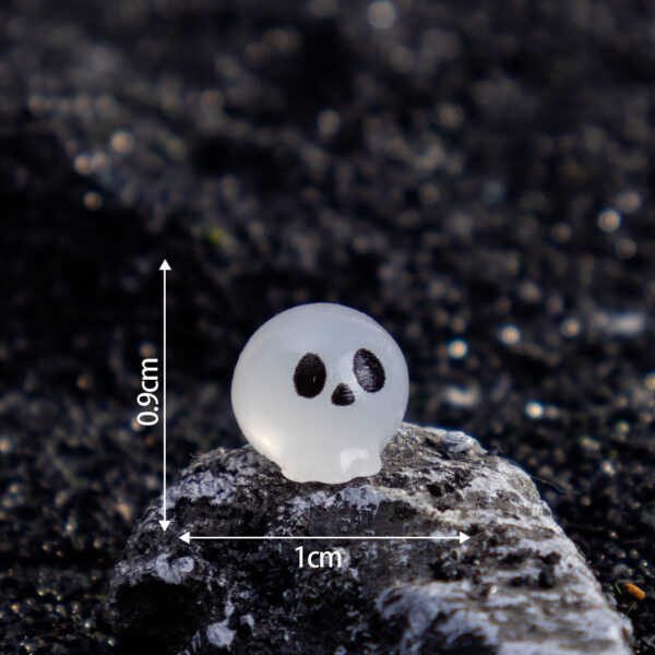oly-2c3a89c77b3d81b94b414207de044229 Wholesale Resin Ghost Ornament Glow-in-the-Dark Halloween Car Decor DIY Accessory