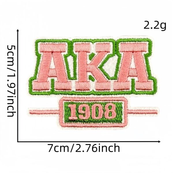 oly-2c83351e5f139d1f027900bc509df09a Wholesale Trendy Polyester Thread Embroidered Patches Cartoon Club Series Fresh Decorative Patch for DIY