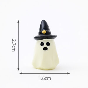 2#Small beige hooded ghost / Halloween little ghost