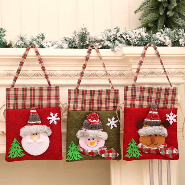 oly-2dbff6c4b911d8a74c6ed41fa63e6d91 Wholesale Santa Claus Plaid Flannel Christmas Gift Bag for Candy Apples Holiday Decor