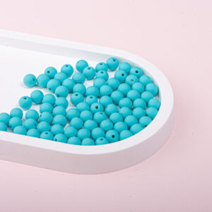 Y091 Royal Blue / 6mm, aperture is about 1mm (about 165 pieces in a pack of 20g)