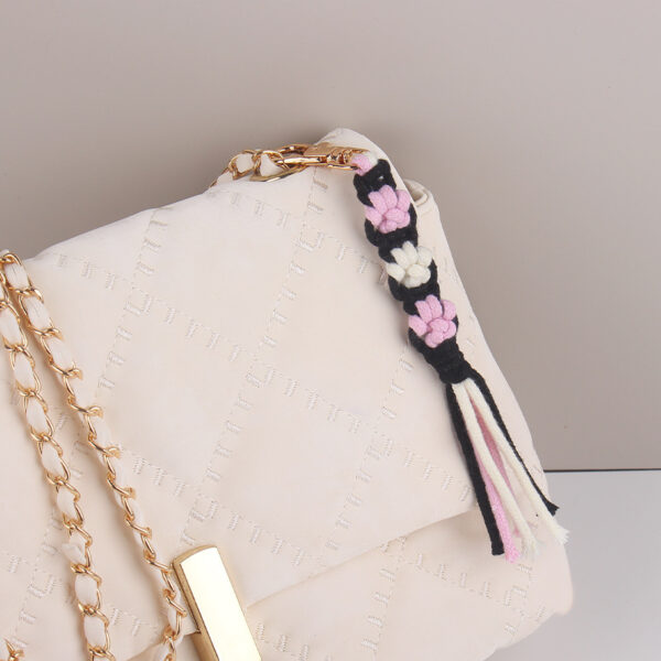 oly-310ad4b1d54f205b87eca92ec2d52aec Wholesale Trendy Handmade Cotton Rope Keychain Dog Paw Pattern Turmeric Color Festival Gift Car Key Accessory