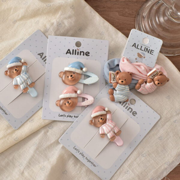 oly-31a8b5116c497e7117ea0a2418b25337 Wholesale Resin Cartoon Bear Hair Clips 4 Pack, Cute Everyday Fashion Accessory