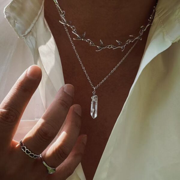 oly-32ec980b9bbff597481e89e21c746e1e Wholesale Stylish Zinc Alloy Double Layer Geometric Pendant Necklace Fashion Jewelry Accessory for Resale