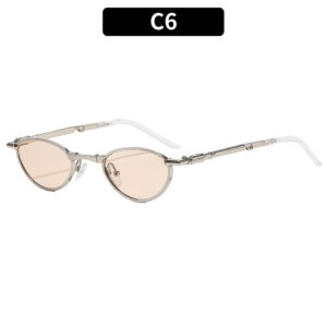 C6 - Silver-framed champagne slice