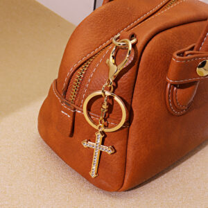 Wholesale Chic Cross Keychain Metal Gold Light Luxury Key Ring Decorative Accent for Bag Gift
