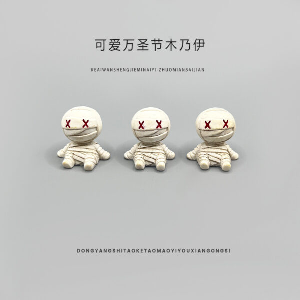 Wholesale Halloween Resin Figure Set Mummy Skull Witch Pumpkin Decor for Home or Resale