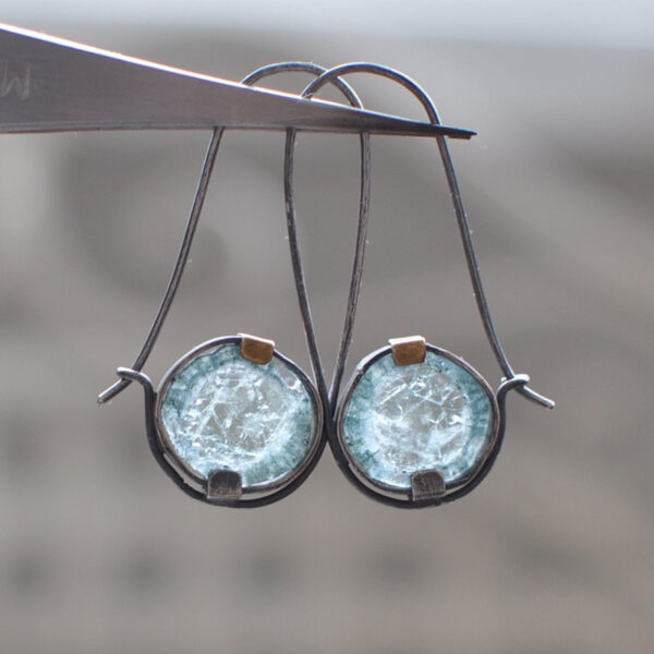 oly-33eb88b983db00ded6954c9eab914927 Wholesale Retro Moonstone Round Earrings Two-Tone Silver Light Blue Alloy Electroplated Fashion Jewelry Accessory