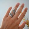 Wholesale Alloy Vintage Leaf Ring - Fashion Jewelry Accessory for Boutique Resale