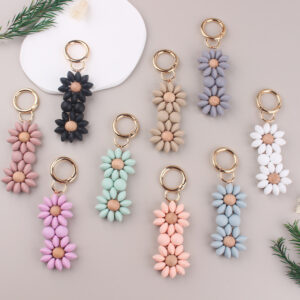 Wholesale Silicone DIY Beaded Bracelet Keychain Cartoon Flower Decorative Accessory Party Gift