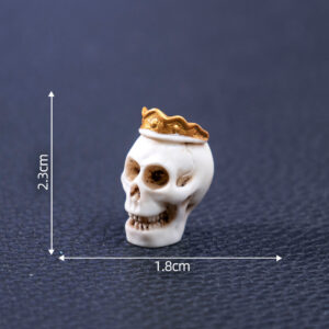 21# short crown skull / Halloween stuff