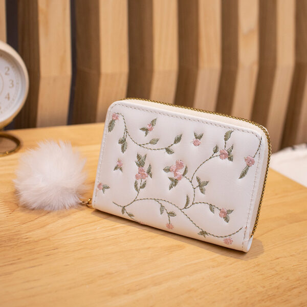 Wholesale Pu Leather Embroidered Short Wallet with Zipper Card Holder - Trendy Casual Purse for Women