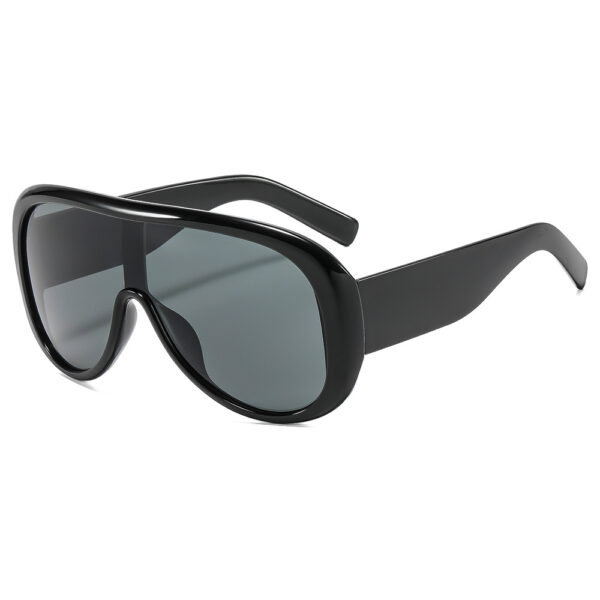 Wholesale Fashion Large Frame Sunglasses with Ring Design UV400 Protection for Driving Party