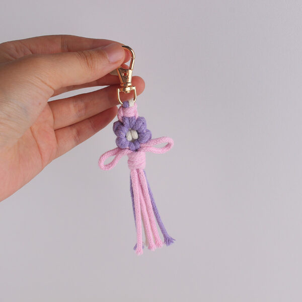 oly-39539dbc6ab4d72c1169b7d9cec50167 Wholesale Handwoven Cotton Rope Flower Keychain Gift Boutique Resale Accessory
