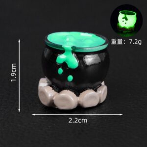 Green potion/glow-in-the-dark / Christmas series