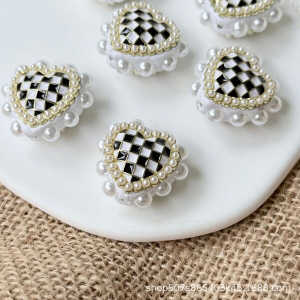 Wholesale Resin White Heart Checkerboard Beads Phone Charm DIY Craft Supply