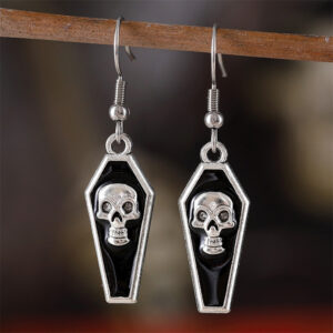 Pair of black skulls