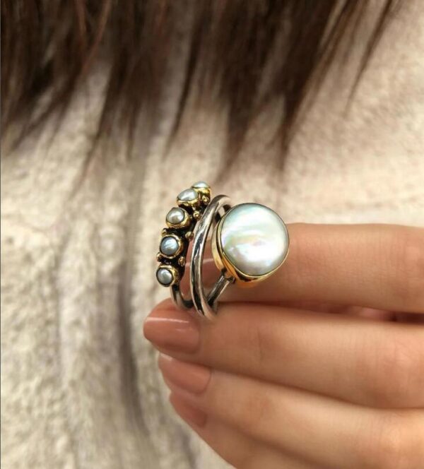 oly-3c7f516bf5f375aab543b262f7e5853a Wholesale Retro Geometric Pearl Open Ring Gold Jewelry Accessory Boutique Gift