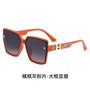Orange red