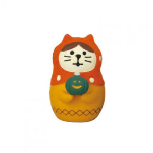 Cat with pumpkin scarf