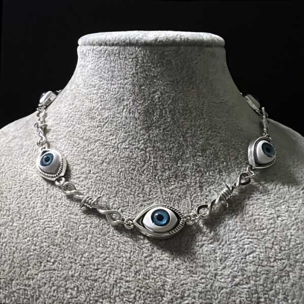oly-3dba9d65e7d8a600e04c1fd2e86eddd9 Wholesale Zinc Alloy Snake Bone Chain Necklace with Blue Eye Pendant Halloween Punk Style Jewelry Accessory for Everyday Wear
