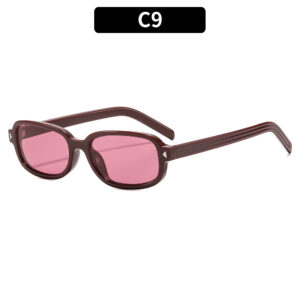 C9 - Red Frame and Red Piece