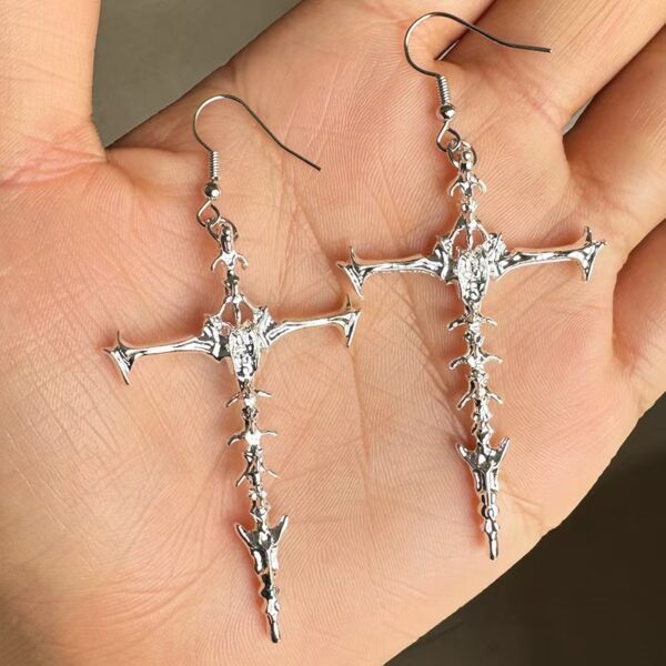 Wholesale Gothic Cross Earrings for Women Sweet Cool Vintage Punk Earrings Alloy Jewelry Accessory