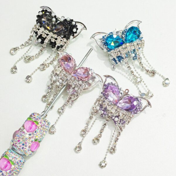 oly-3fe9f85f0b08a423e9c3ba9d5b4c47fa Wholesale Pink Alloy Butterfly Tassel Beads DIY Phone Chain Accessory