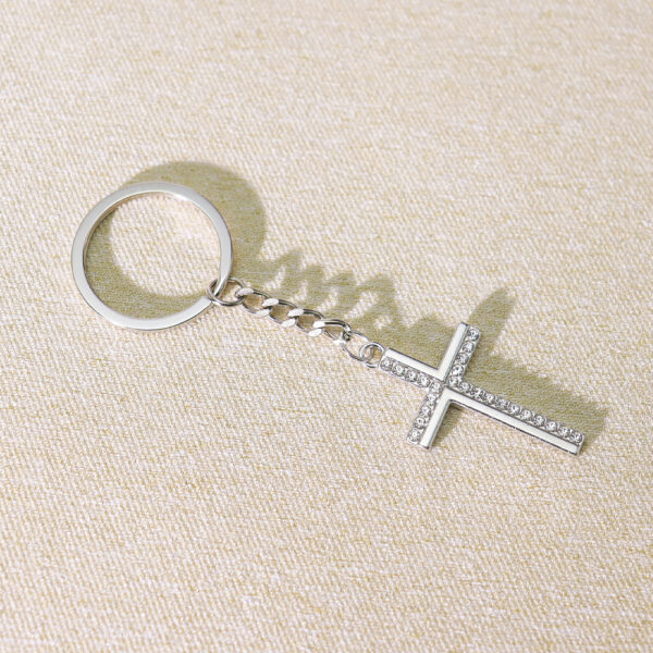 oly-4001fa0abf0b37d3a0f36792079ceca3 Wholesale European Style Cross Keychain Pendant Metal Bag Charm for Everyday Use