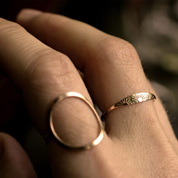 oly-40536a0951dc20ed3f865e47119d5405 Wholesale Women's Gold Sun Design Ring Alloy Fashion Accessory