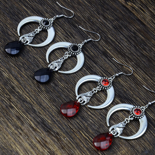 oly-4143950a0bc1b2748e81bf64471520ad Wholesale Zinc Alloy Bat Moon Pendant Earrings Vampire Bat Moon Design for Halloween Party or Everyday Wear Trendy Jewelry Accessory