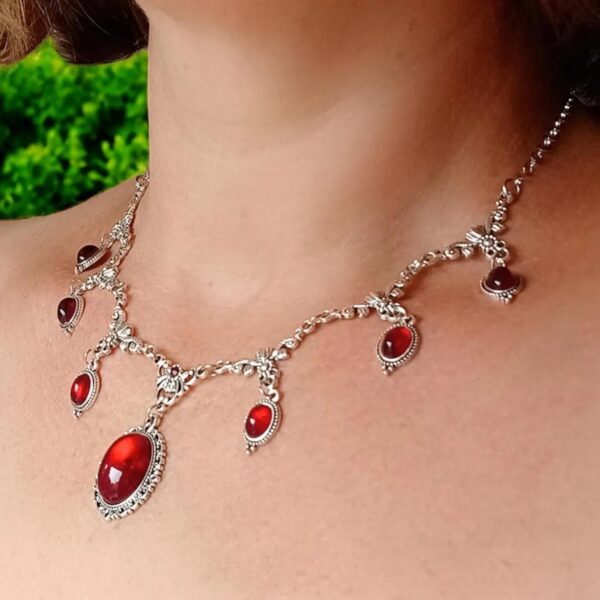 Wholesale Renaissance Gothic Style Red Cross Pendant Necklace Fashion Jewelry Accessory for Boutique Resale