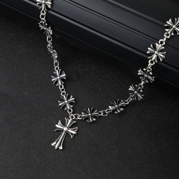 Wholesale Hip Hop Layering Cross Pendant Necklace Set Unisex Zinc Alloy Ancient Silver Boutique Resale Accessory