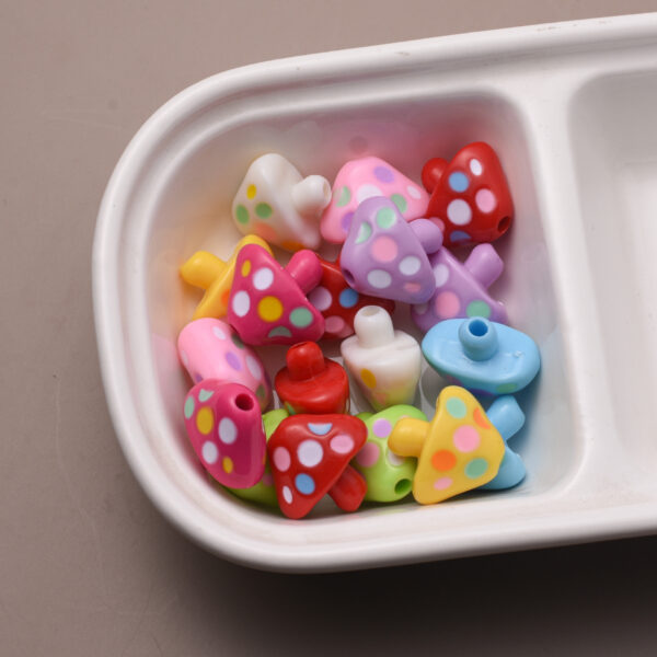 oly-449f78e80c4c891720e49a3e9339ea14 Wholesale Hand Painted Mushroom Acrylic Loose Beads DIY Jewelry Making Gift Fashion Accessory