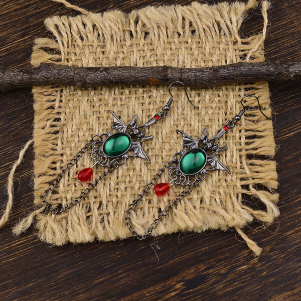 oly-45685f963247d894468cfd2bc817d46f Wholesale Vintage Gothic Bat Rhinestone Tassel Earrings Zinc Alloy Gun Black Party Jewelry