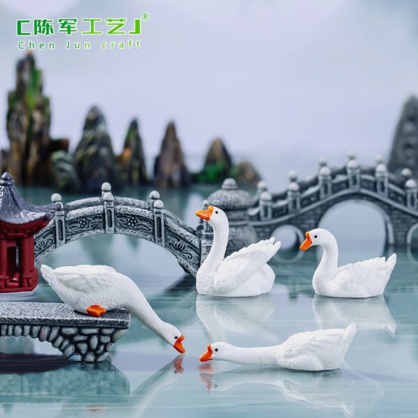 Wholesale Chinese Style Miniature Landscape Resin Ornament - Duck Decorative Accent for Home Office Gift