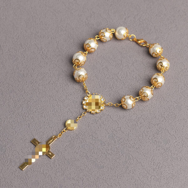 oly-4639338400b3bfa776f7f43c12633cc6 Wholesale Cross Bead Bracelet Gold Silver Glass Pearl Fashion Accessory