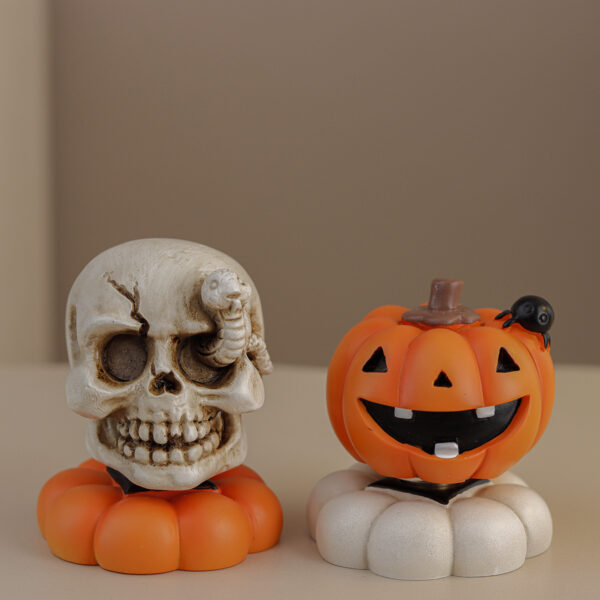 Wholesale Halloween Pumpkin Resin Figurine Decorative Home Accessory Party Gift