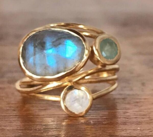 oly-47430b29e5d59763b4d297f03c901f4b Wholesale Stylish Gold Tone Alloy Shell-Shaped Ring Women's Geometric Jewelry Accessory for Boutique Resale